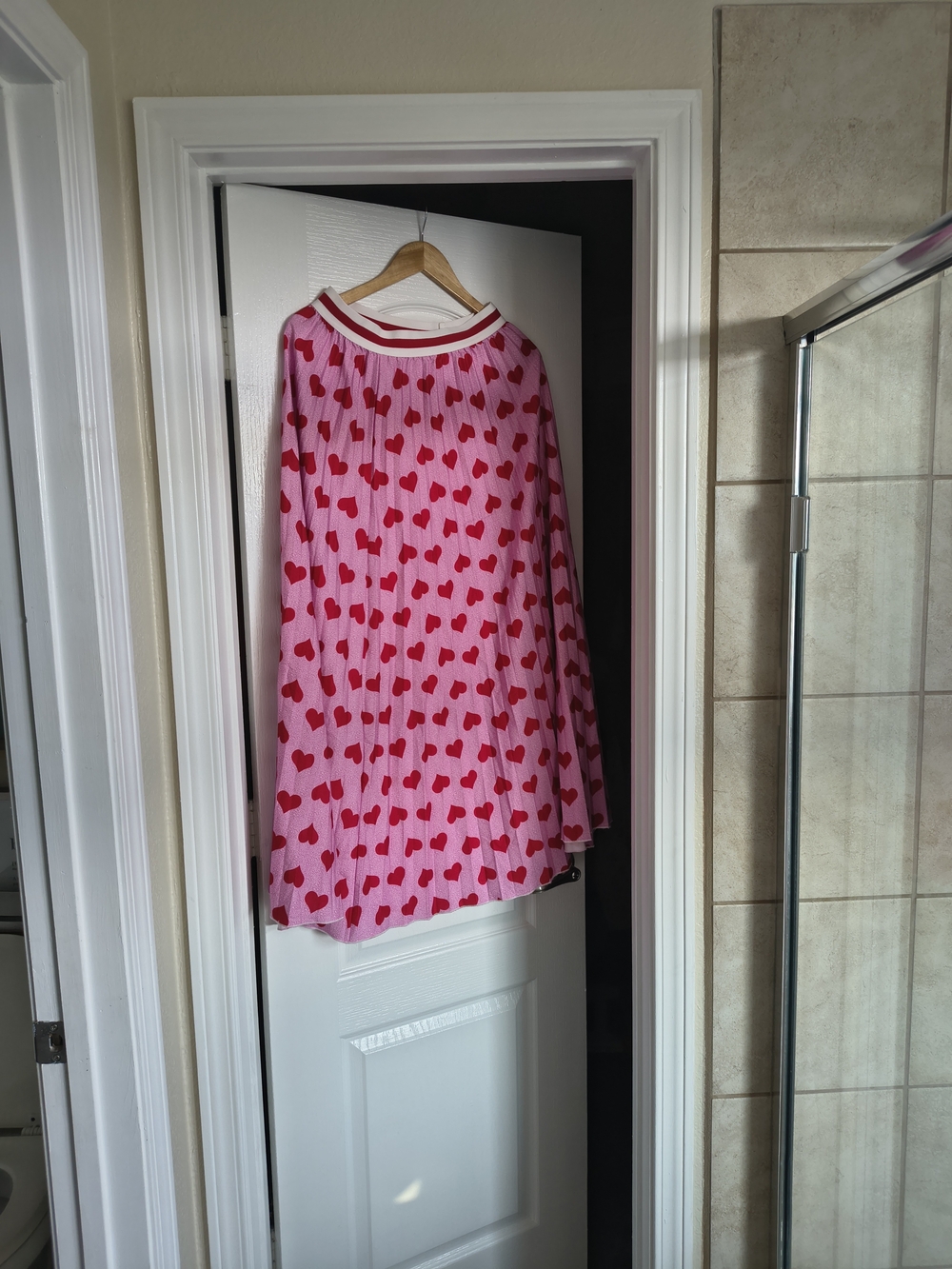 Sweetheart Long Skirt Size Medium - Picture 2 of 2